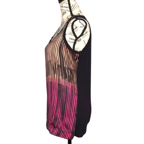 The Limited MEDIUM Ombre Vertical Patterned Mixed Material Tank - Picture 3 of 8